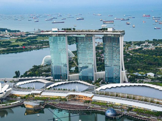 Why Foreign Companies Should Open a company in Singapore